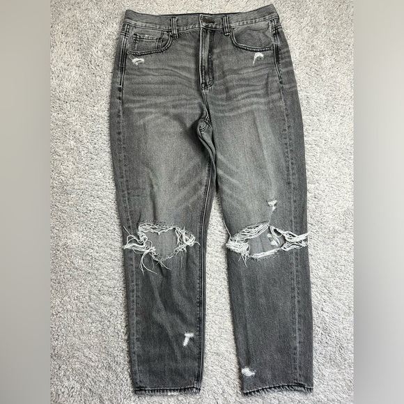 American Eagle Jeans Womens 10 Mom Jean Black Distressed Holes Night Out Party - Picture 1 of 6